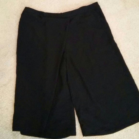 Who What Wear Capris