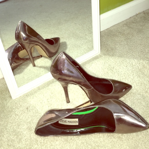 Metallic Steve Madden Pointy Heels|