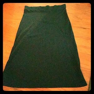 Plain black Maxi skirt 1x
