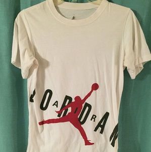 Boys Large soft cotton Air Jordan tee
