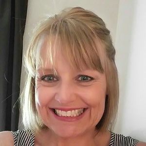 Meet your Posher, Lee