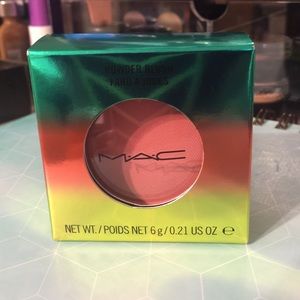 MAC 'Hipness' Blush