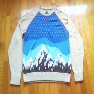 Men's mountain print sweater