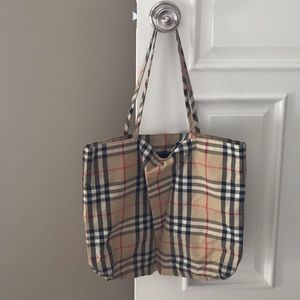 Burberry plaid tote