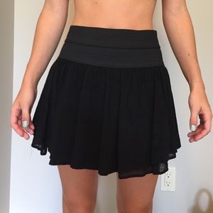 Black mini skirt with elastic waist band