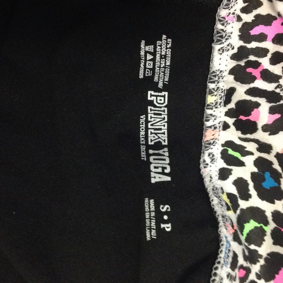 Pink cropped sweatpants - Picture 2 of 2