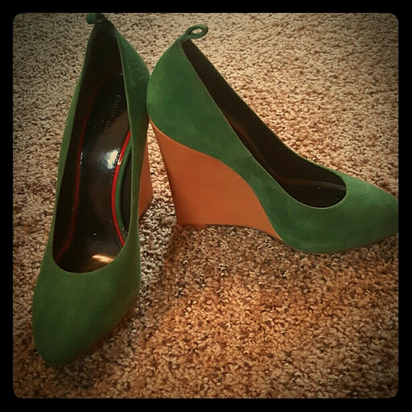 Beautiful green suede celine wedge