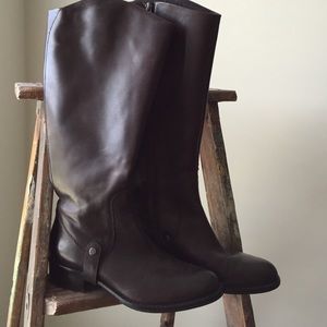 Via Spiga size 7 wide calve riding boots