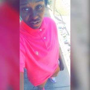 Meet your Posher, Monique