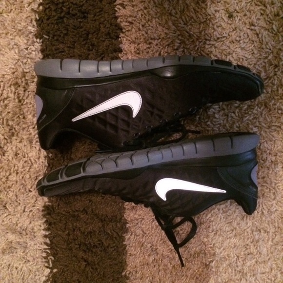 Women's black Nike Free Athletic shoes
