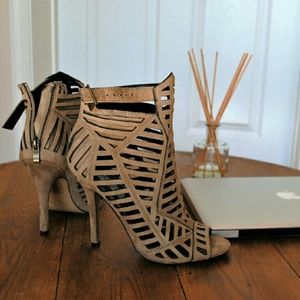 Cutout heels