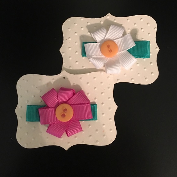 Ribbon flower hair clips