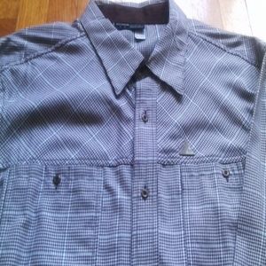 Men's long sleeve button down shirt
