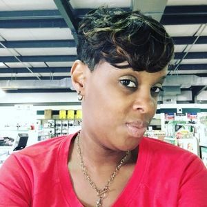 Meet your Posher, Robyn