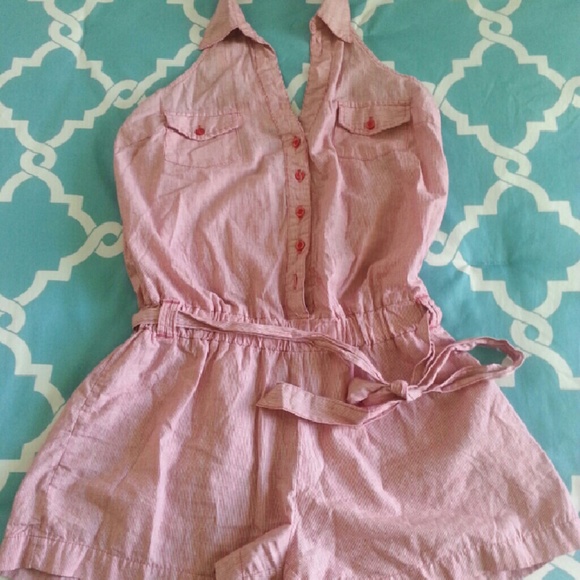 Cute Miley Cyrus shorts romper