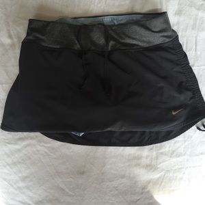 Nike tennis skirt