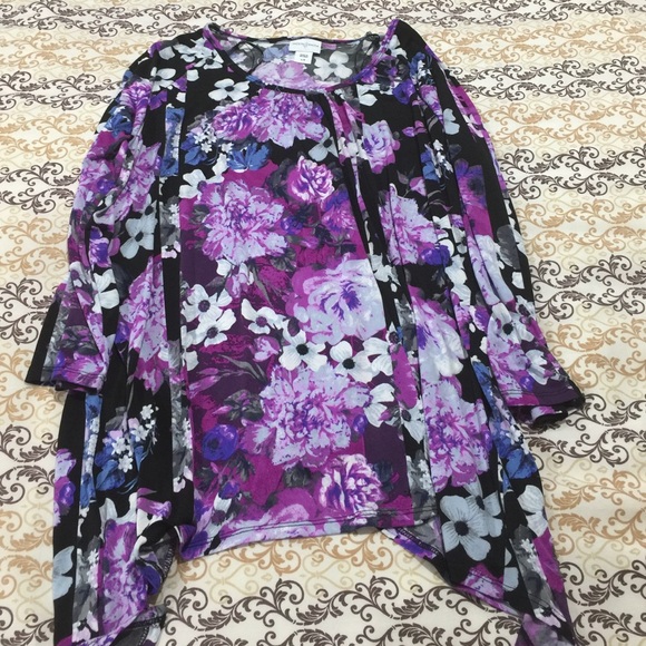 Woman blouse