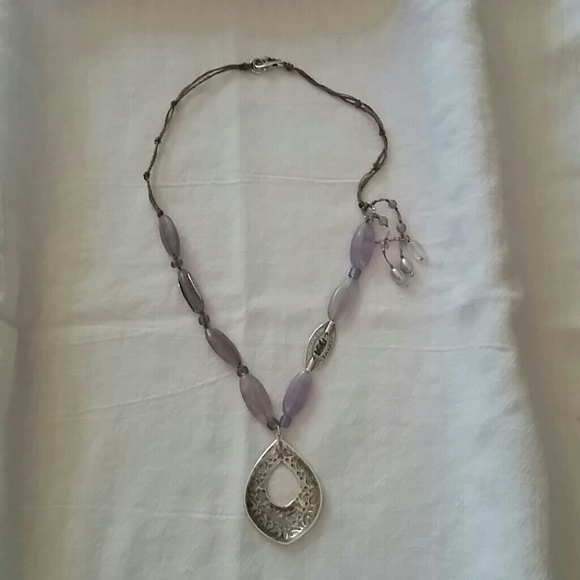 Silpada shades of violet necklace - Picture 2 of 4