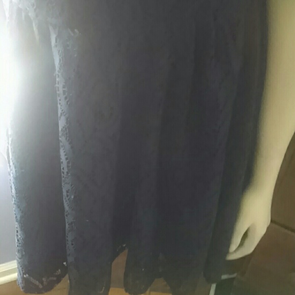 Navy Blue Lace Dress - Picture 4 of 4