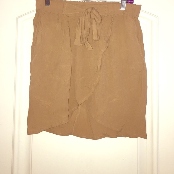Skirt!