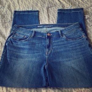 Old Navy cropped jeans