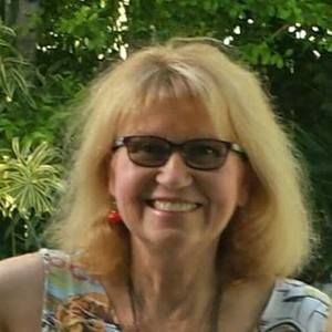 Meet your Posher, Christine