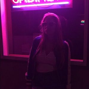 Meet your Posher, Julia