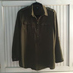 Green button down