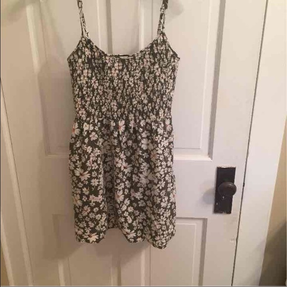 Sundress - Picture 1 of 2