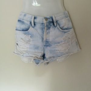 Ripped high waist shorts