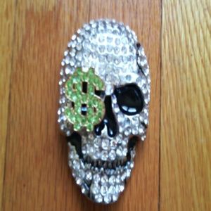 Men's skull belt buckle
