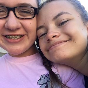 Meet your Posher, Ellie