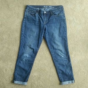 Gap sexy boyfriend ankle jeans