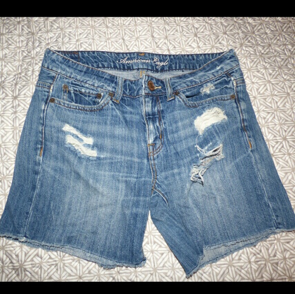 American Eagle Bermuda Shorts