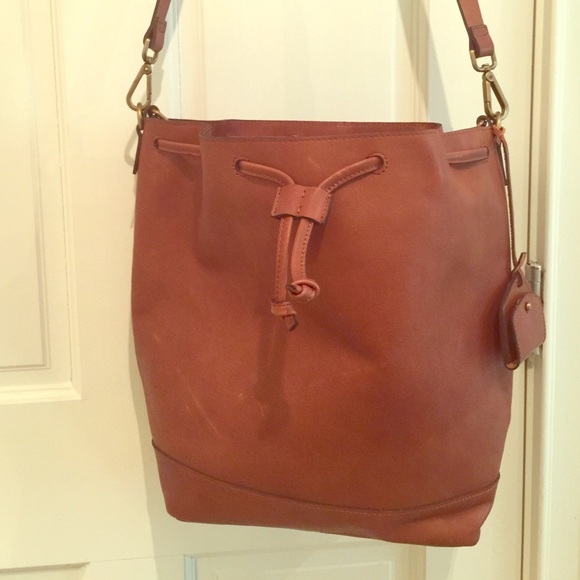 Madewell Handbags - Madewell Bucket Bag NWT