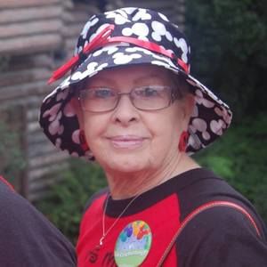 Meet your Posher, Brenda