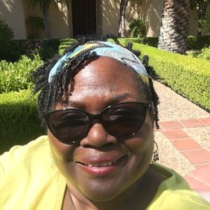 Meet your Posher, Janice