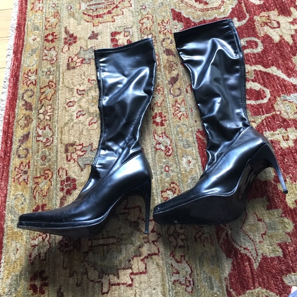 Steve Madden Knee High Black Boots