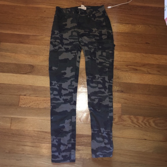 army print jeans