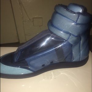 Meet your Posher, Kuana