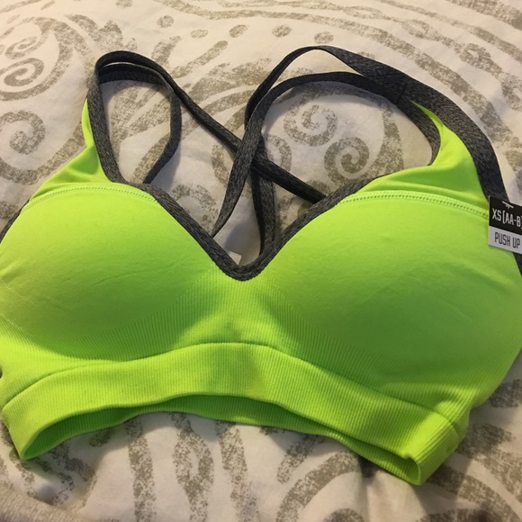 Pink by Victoria's Secret sports bra XS
