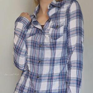 Long-Sleeved Button-Down Plaid Shirt by Japna