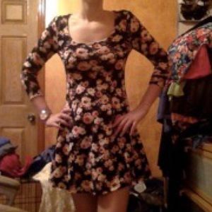 Forever 21 dress black with pink roses