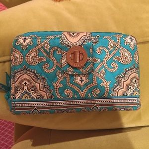 Vera Bradley wallet