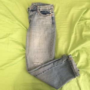 Old Navy- High Waist Light Wash Denim Jeans