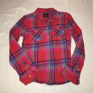 American Eagle plaid button down shirt