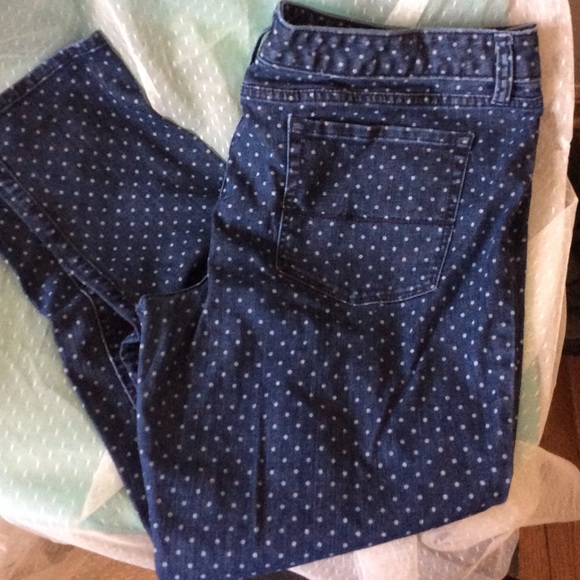 So cute! Skinny polka dot jeans