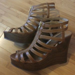 Jessica Simpson Wedges