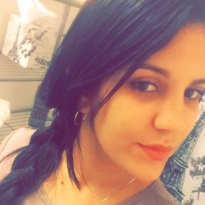 Meet your Posher, Karla