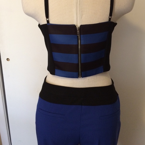 Black & Blue outfit. Crop top & Pants - Picture 3 of 4